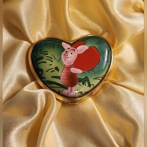 Pooh & Friends *Big Hearts come in small packages* Piglet Trinket Box